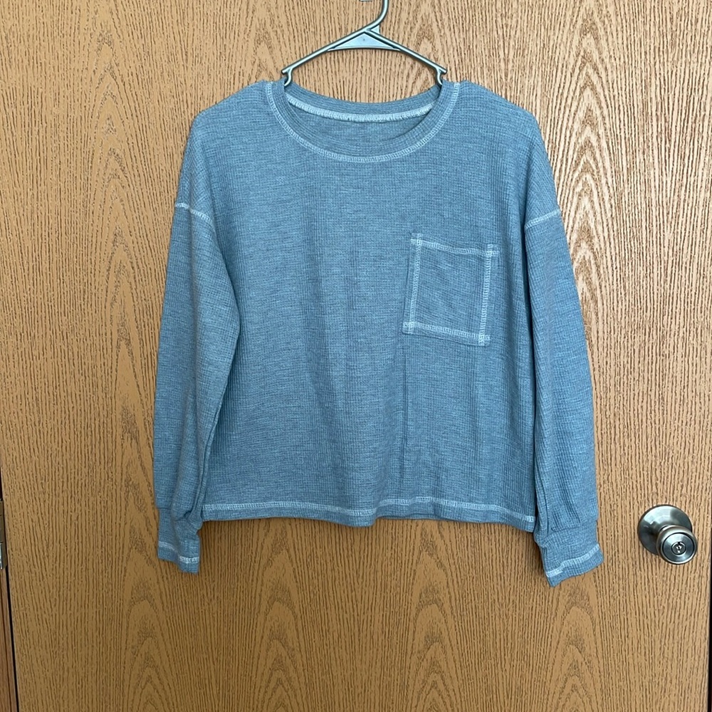 SHEIN Heather Gray Knit Top